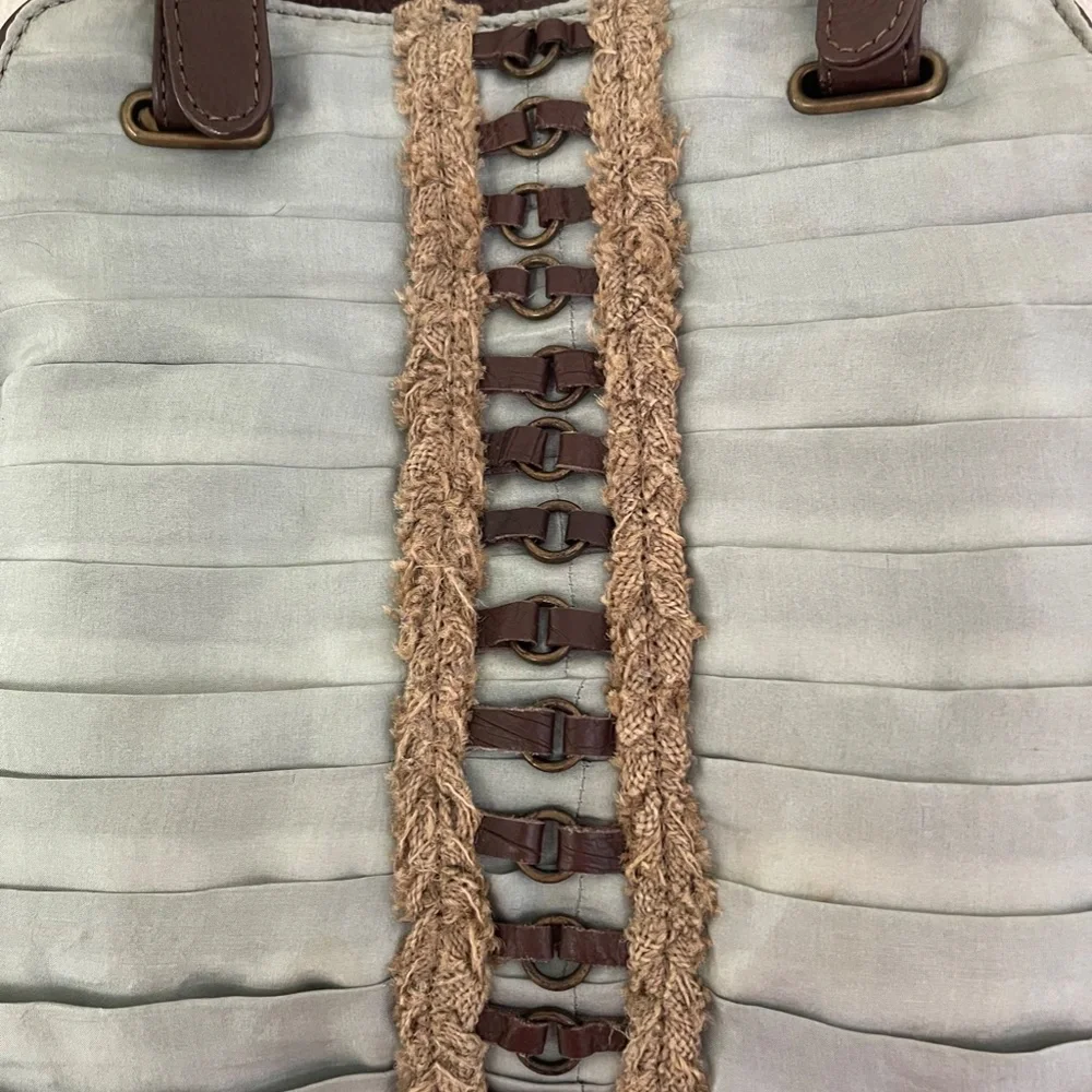 $178! Jasper & Jeera Silk, Leather & Canvas Tote Bag in Pristine Condition - Picture 6 of 13